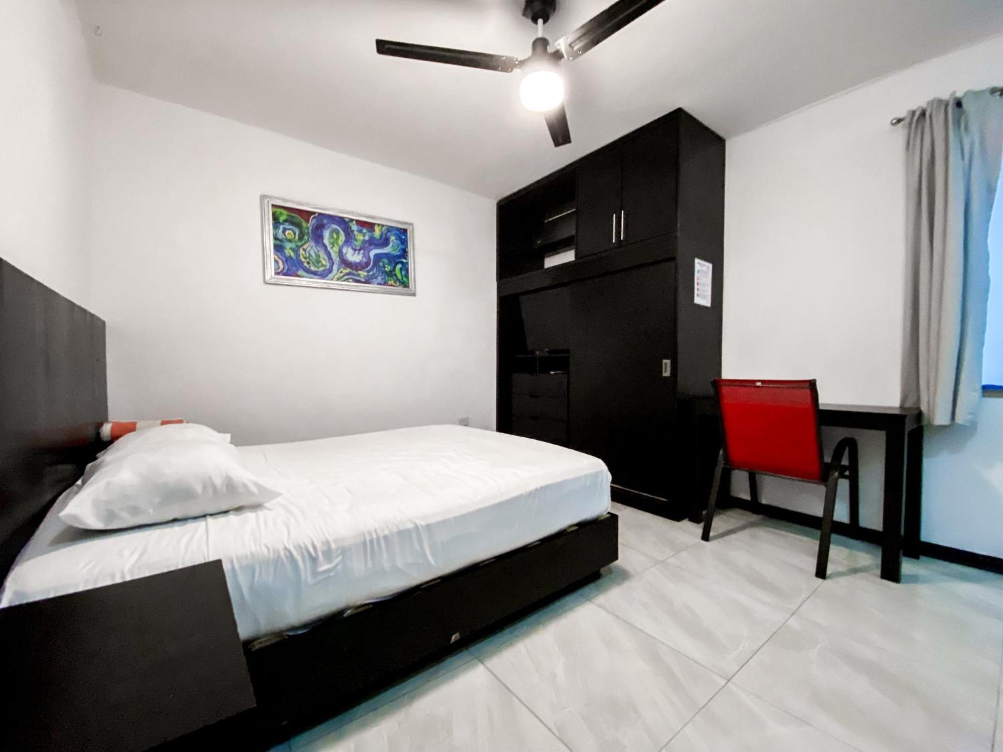 Casa Balam Gladiolas Cancun Phòng bức ảnh