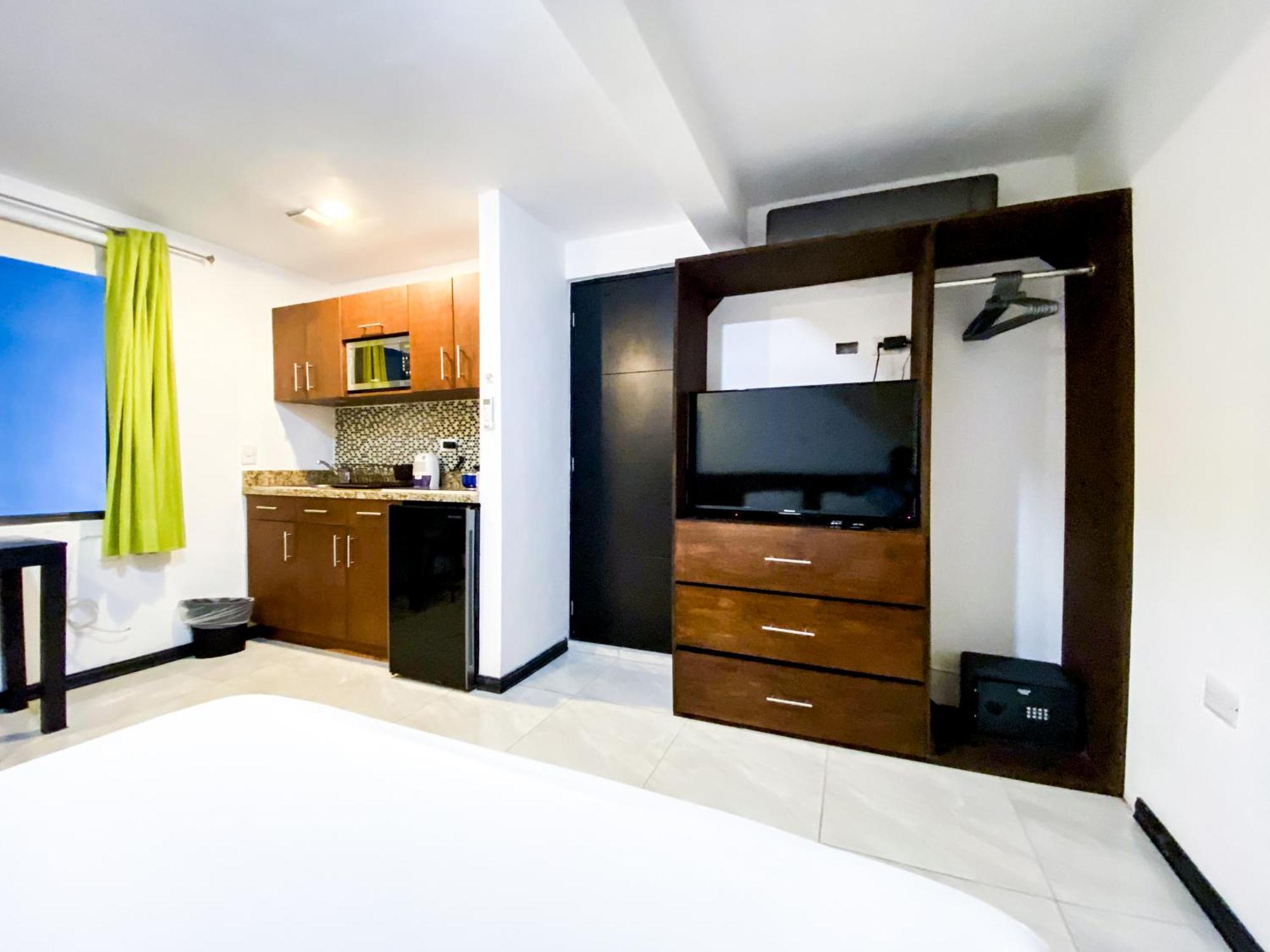 Casa Balam Gladiolas Cancun Phòng bức ảnh