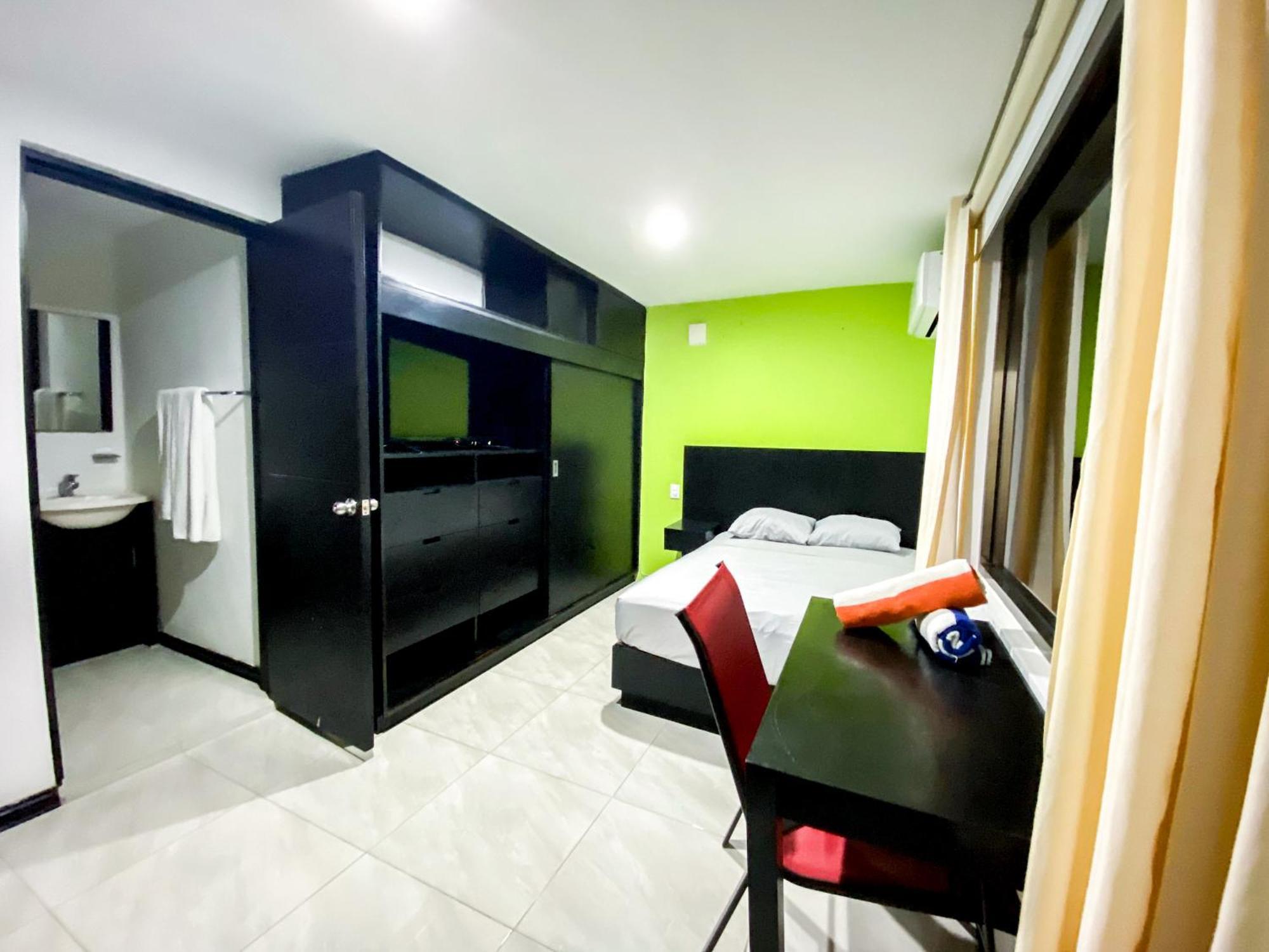 Casa Balam Gladiolas Cancun Phòng bức ảnh