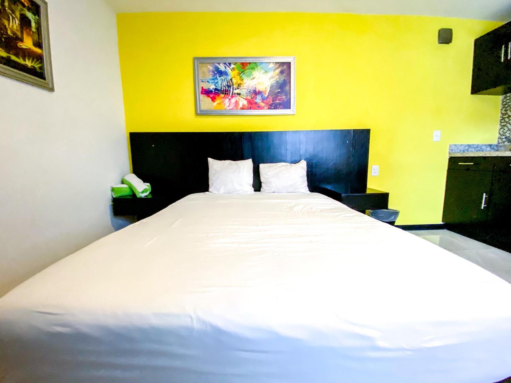 Casa Balam Gladiolas Cancun Phòng bức ảnh